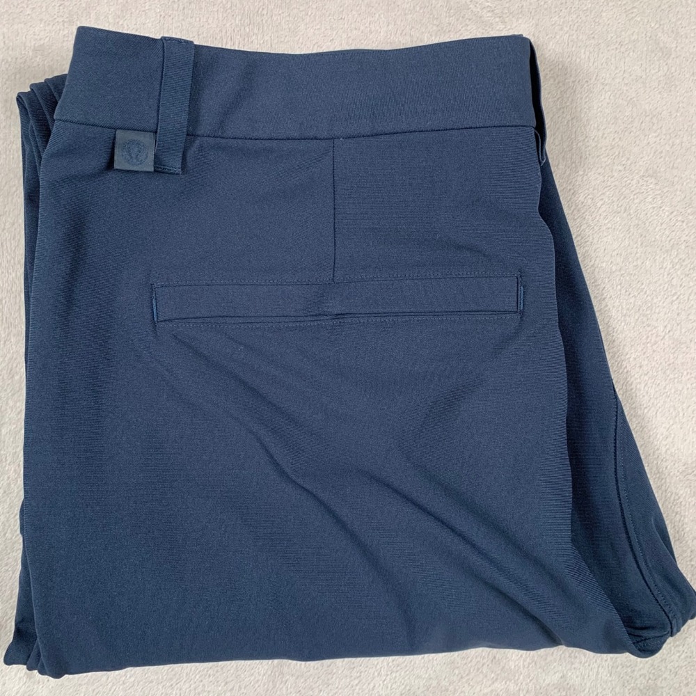 Lululemon Commission Pant Classic Mens 33 Navy Blue Technical Trousers LM5AR2S